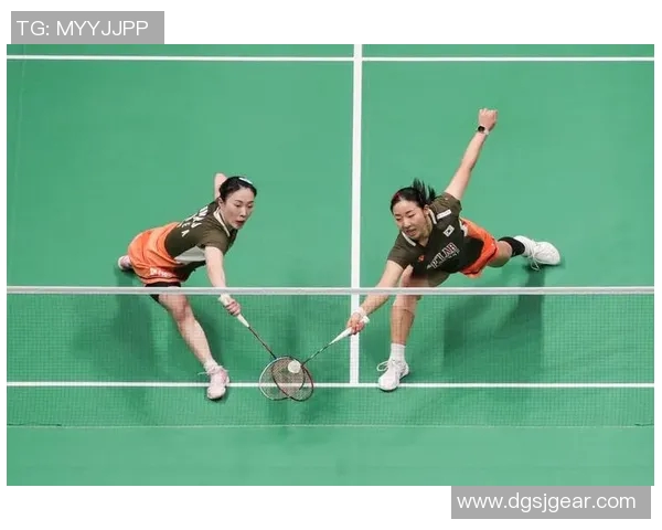 广州羽毛球队转型之路揭秘大师赛特别报道展现新风貌与挑战 广州羽毛球队转型之路揭秘大师赛特别报道展现新风貌与挑战