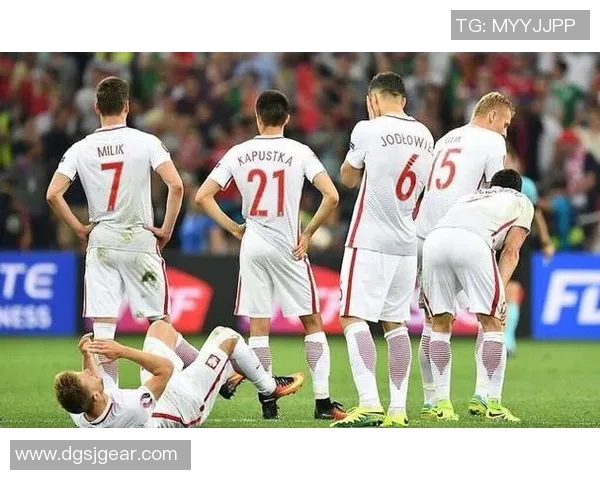 深圳足球队与西安足球队赛后状态分析与复盘总结 深圳足球队与西安足球队赛后状态分析与复盘总结